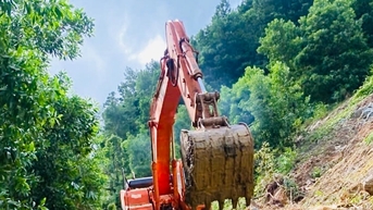 Khẩn trương khắc phục sạt lở tuyến ĐH5