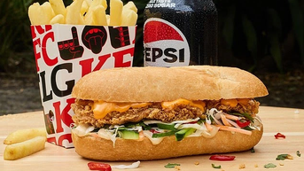 Tranh cãi khi 'ông lớn' KFC đưa bánh mì Việt Nam vào thực đơn