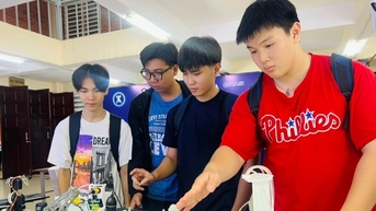 Nhân viên kỹ thuật có thể dạy tốt, dạy hay hơn giảng viên đại học