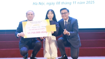 Điều kỳ diệu đến với "cô gái tí hon" mồ côi cả cha lẫn mẹ