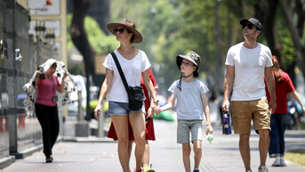 Việt Nam lập kỷ lục đón khách quốc tế, cao nhất lịch sử