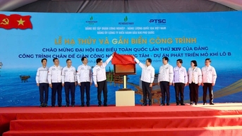 Petrovietnam gắn biển hạng mục trọng yếu Dự án Phát triển mỏ khí Lô B-Ô Môn