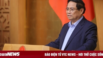 Thủ tướng: Đề xuất tăng lương ngay từ đầu năm 2026