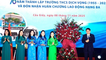 Từ mái đình làng Hậu đến điểm sáng của Giáo dục Thủ đô