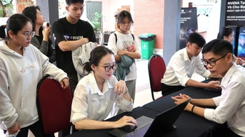 TPHCM: Hơn 500 sinh viên tham gia ngày hội ứng dụng AI
