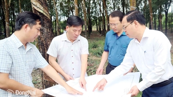 Bình Phước: Bàn giao mặt bằng dự án đường cao tốc đoạn qua địa bàn phường