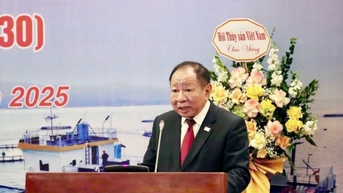 Hướng tới ngành nuôi biển công nghiệp, xanh và hội nhập quốc tế
