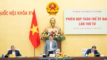Ủy ban Văn hóa và Xã hội họp phiên toàn thể lần thứ tư
