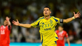 Ronaldo ghi bàn thứ 953, Al Nassr xây chắc ngôi đầu