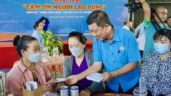 Niềm tin gửi Đảng: Phát triển nhanh đi đôi với tiến bộ và công bằng xã hội