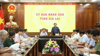 Phó Thủ tướng Hồ Quốc Dũng làm việc với tỉnh Gia Lai về tình...