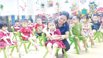 Gieo mầm yêu thương cho con công nhân lao động