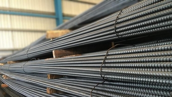 Giá thép hôm nay 9/11: Thế giới biến động, trong nước đi ngang