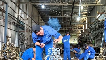 ការលើកកម្ពស់ឧស្សាហកម្ម Ca Mau មានគោលបំណងបង្កើនអត្រាកែច្នៃផលិតផលកសិកម្មយ៉ាងស៊ីជម្រៅ