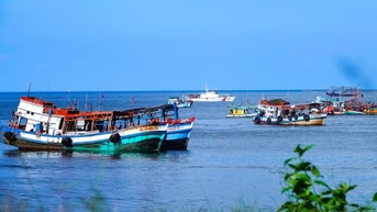 មនុស្សដែលធ្វើផែនទីបាតសមុទ្រ