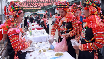 Sắc xuân Hồ Sự Chà – Tết cổ truyền độc đáo của người Hà Nhì