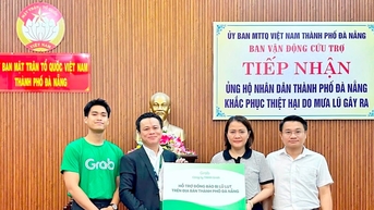 Grab triển khai nhiều chương trình hỗ trợ đối tác, người dân vùng lũ