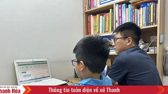 Cha mẹ thời công nghệ số: Quản lý hay đồng hành?