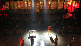 “Thiêng”: Di sản của người Dao đỏ “sống” trên sân khấu thực cảnh