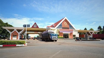 សំណើ​គោលនយោបាយ​វិនិយោគ​អភិវឌ្ឍន៍​ហេដ្ឋារចនាសម្ព័ន្ធ​ចរាចរណ៍​តភ្ជាប់​ច្រក​ព្រំដែន​ Xa Mat