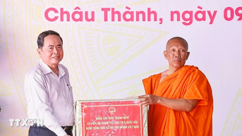 Chủ tịch Quốc hội: Thành phố Cần Thơ cần đảm bảo chất lượng giảm nghèo đồng đều