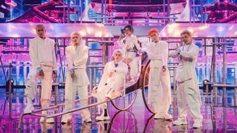 Loạt hit của 'Anh trai say hi' khuấy đảo các bảng xếp hạng âm nhạc Việt