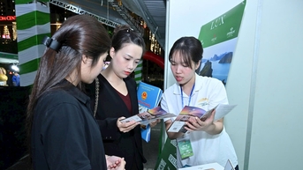 "Tiếp lửa" cho hàng trăm nông dân, hợp tác xã gia nhập nền kinh tế số