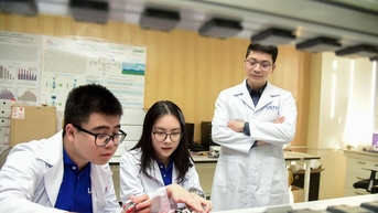 Bộ Chính trị phê duyệt cơ chế đặc biệt với cán bộ tài năng, chuyên gia giỏi