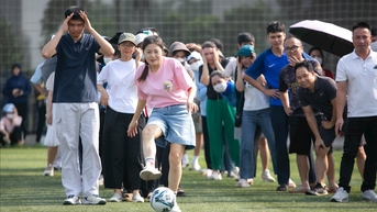 Chăm lo người lao động dịp cuối năm