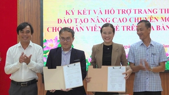 Bệnh viện Đa khoa Gia Đình hỗ trợ nâng cao năng lực y tế cho xã Thăng Điền