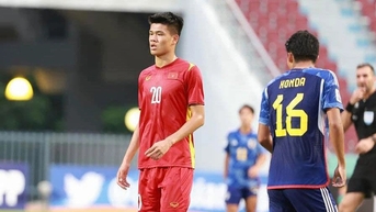 Báo Trung Quốc đặc biệt lo ngại cầu thủ cao 1,95m của U22 Việt Nam