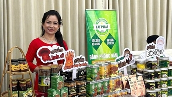 Tập huấn chuyển đổi số đưa sản phẩm lên sàn thương mại điện tử