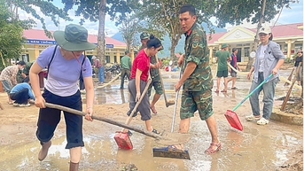 ត្រូវ​សម្អាត​សាលា​ជា​បន្ទាន់ ដើម្បី​សិស្ស​អាច​ចូល​រៀន​បាន​វិញ។