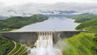 ប្រតិបត្តិការដែលអាចបត់បែនបាននៃវារីអគ្គិសនីដើម្បីគ្រប់គ្រងទឹកជំនន់