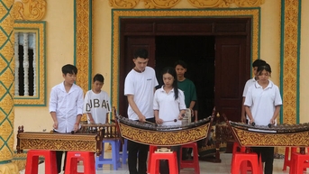 រក្សាព្រលឹងនៃតន្ត្រីប្រាំសំឡេង