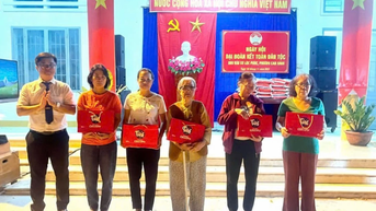 ទិវាឯកភាពជាតិដ៏អស្ចារ្យនៃក្រុមលំនៅដ្ឋាន Loc Phuc