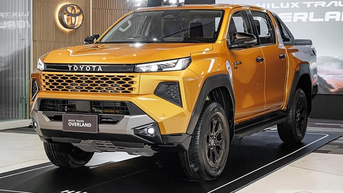 Cận cảnh Toyota Hilux TRAVO OVERLAND 2026 từ 895 triệu đồng