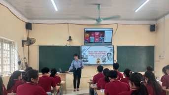 ធ្វើ​ស្តង់ដារ​ក្រុម​អប់រំ​ថ្នាក់​ឃុំ