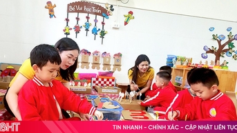 Biến rác thải thành đồ chơi - niềm vui đến trường của trẻ nhỏ