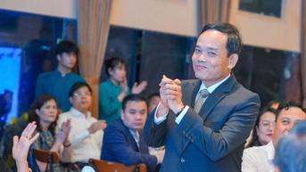 ទីក្រុងហូជីមិញប្តេជ្ញាបង្កើតលក្ខខណ្ឌទាំងអស់សម្រាប់សាកលវិទ្យាល័យ និងមហាវិទ្យាល័យដើម្បីអភិវឌ្ឍឱ្យអស់ពីសក្តានុពលរបស់ពួកគេ។