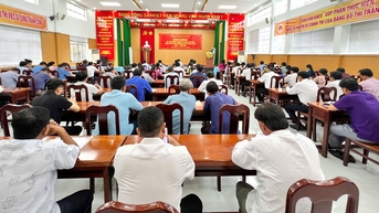 ឃុំចូវថាញ់បណ្តុះបណ្តាលលេខាបក្ស និងសមាជិកគណៈកម្មាធិការបក្សចំនួន៩០នាក់ក្នុងការងារបក្ស