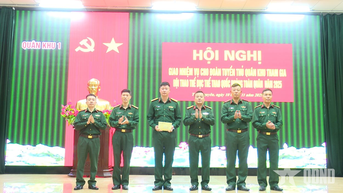 Quân khu 1: Giao nhiệm vụ cho đoàn tuyển thủ tham gia Hội thao Thể dục thể thao quốc phòng toàn quân