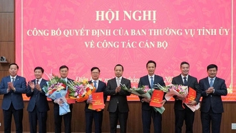 Điện Biên công bố các quyết định của Ban Thường vụ Tỉnh ủy về công tác cán bộ