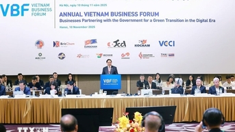 ស្នើឱ្យអាជីវកម្មលើកកម្ពស់តួនាទីត្រួសត្រាយរបស់ពួកគេក្នុងការអនុវត្តគោលដៅផ្លាស់ប្តូរបៃតង