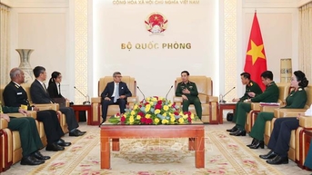 Đại tướng Phan Văn Giang tiếp Thư ký Quốc phòng Ấn Độ Rajesh Kumar Singh