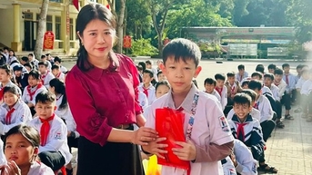 Trung tâm Y tế Quế Phong truyền thông phòng, chống tác hại thuốc lá học đường