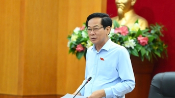 សំណើពិសេសរបស់រដ្ឋមន្ត្រី “ធ្វើការទាំងយប់ទាំងថ្ងៃ ធ្វើការបន្ថែមក្នុងថ្ងៃឈប់សម្រាក”