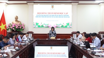 Cán bộ vẫn 'e dè' dùng dữ liệu số, yêu cầu người dân nộp hồ sơ giấy