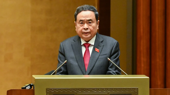 Chủ tịch Quốc hội ký ban hành các Nghị quyết của Quốc hội về công tác nhân sự