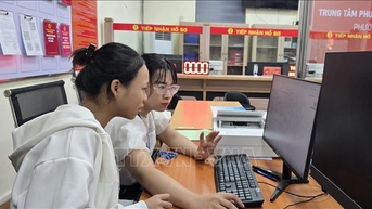 Chính quyền địa phương 2 cấp: Từng bước khắc phục tình trạng hành chính hóa, xa dân